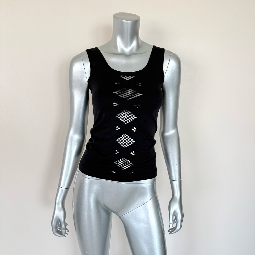 Women black top size S